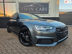 Audi A4 Avant - 2.0 TFSI quattro Sport S line black edition