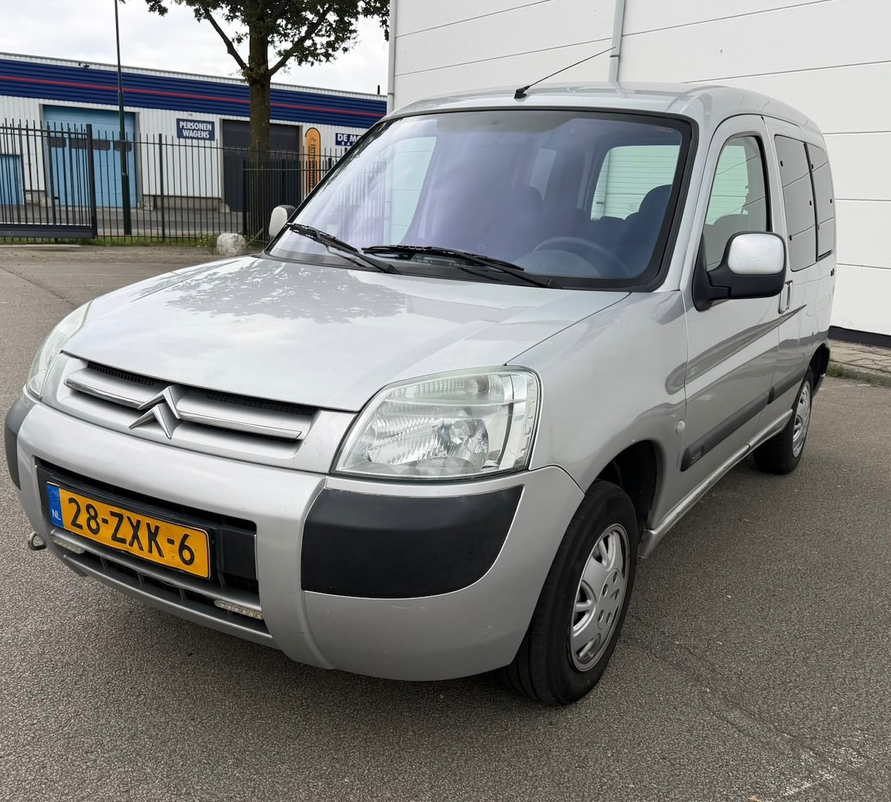 Citroën Berlingo - 1.6i Multispace Premium Airco Elektrische Ramen Trekhaak 5 Zits - AutoWereld.nl