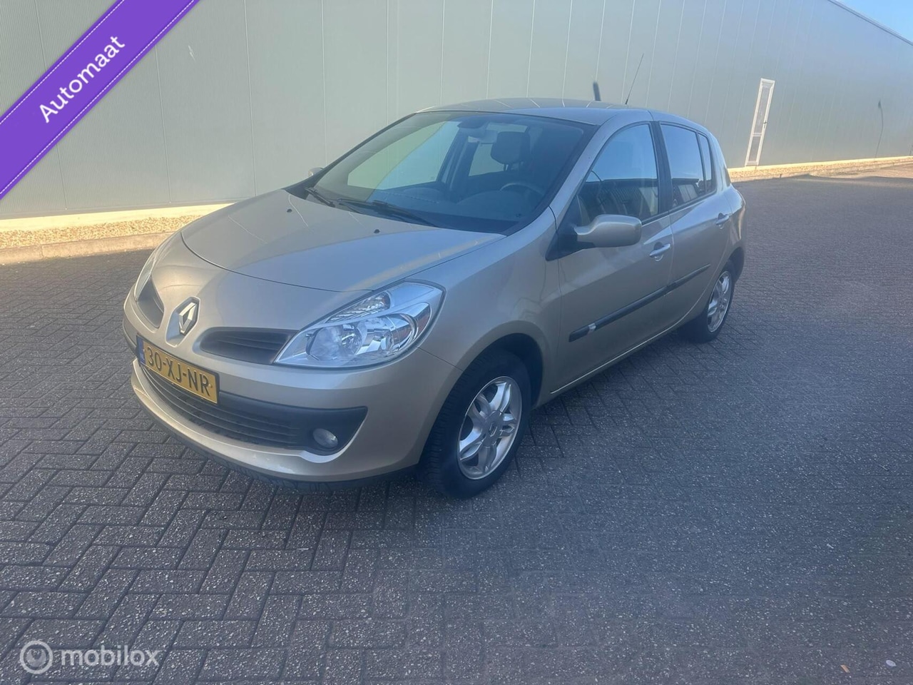 Renault Clio - 1.6-16V Dynamique S LAGEKM/NAP/APK - AutoWereld.nl