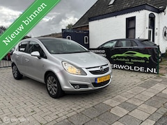 Opel Corsa - 1.4-16V rijd en schakelt goed koopje lelijk