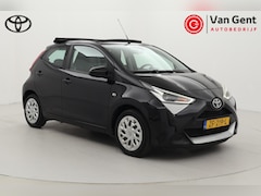 Toyota Aygo - 1.0 VVT-i x-play | Elektrisch vouwdak | Fietsensteun | Apple Carplay / Android Auto | Airc