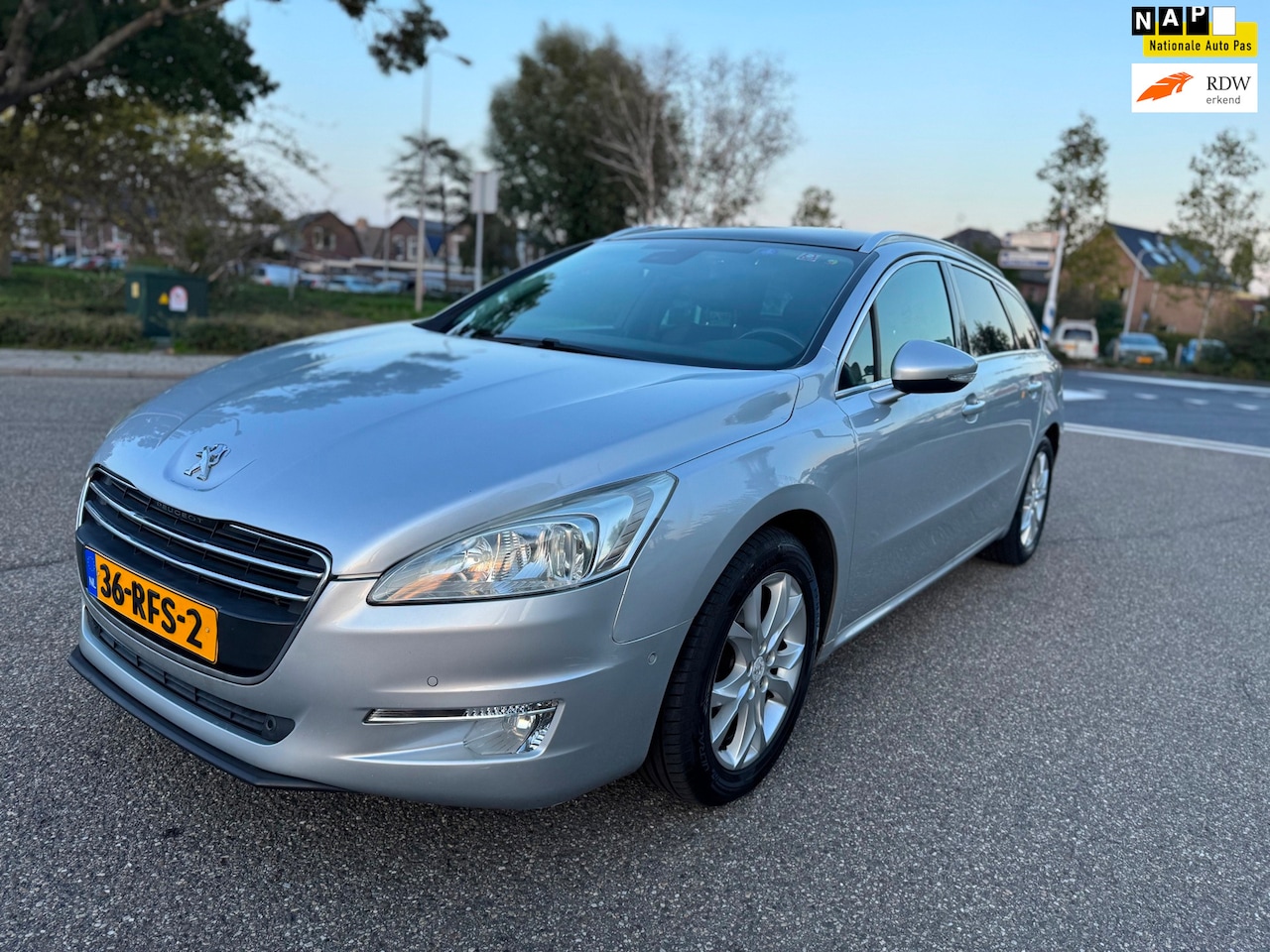 Peugeot 508 SW - 1.6 THP Allure / automaat / panorama / leder / cruise.control / navi / pdc / elek.pakket / - AutoWereld.nl
