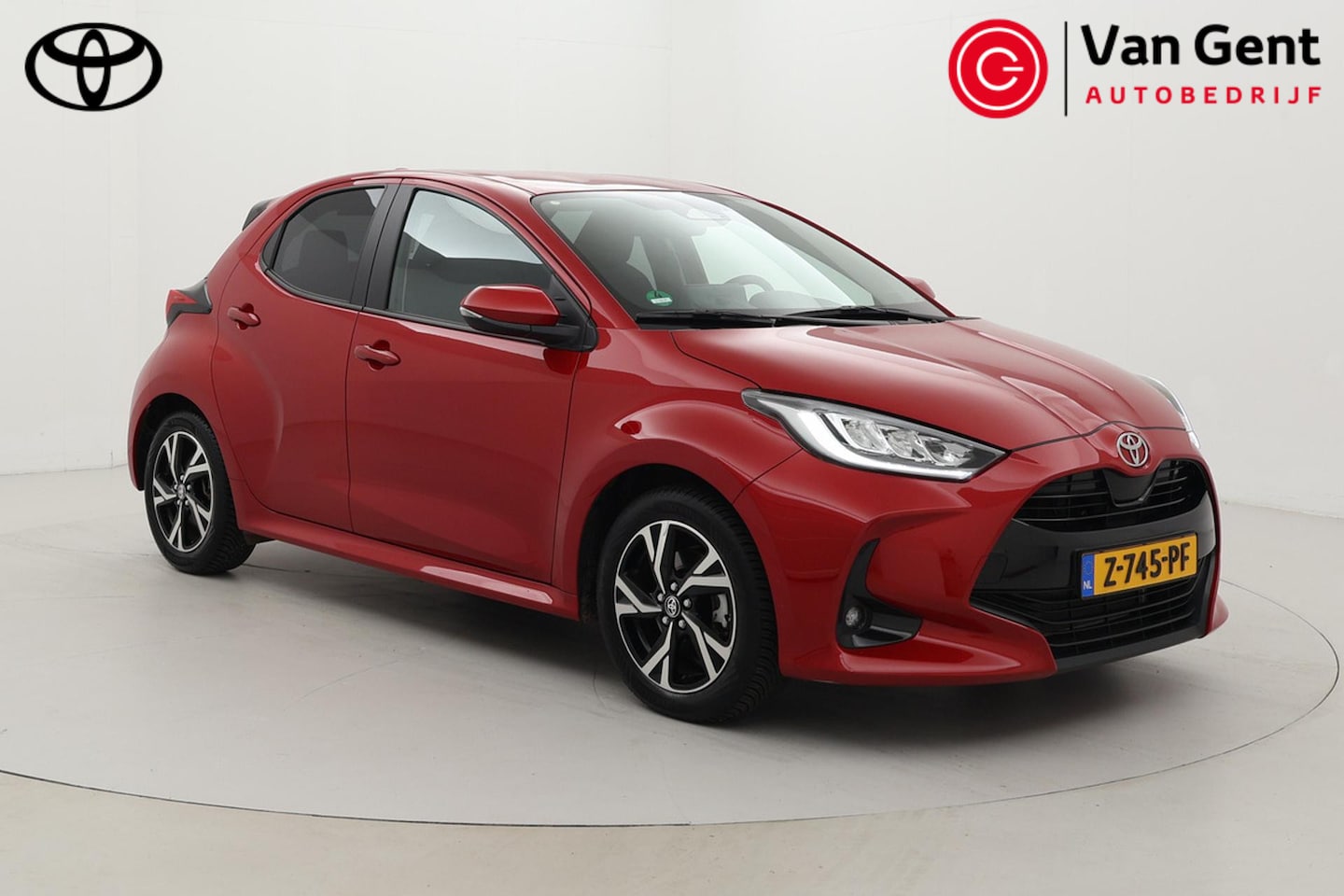 Toyota Yaris - 1.5 Hybrid 115 First Edition | Apple Carplay / Android Auto | Keyless | Adaptive Cruise | - AutoWereld.nl