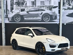 Porsche Cayenne - 4.8 Turbo|keramisch|Full Option|St Verw-Venti|Carbon|Akrapovic|Luchtvering|Alcantara|Pano|