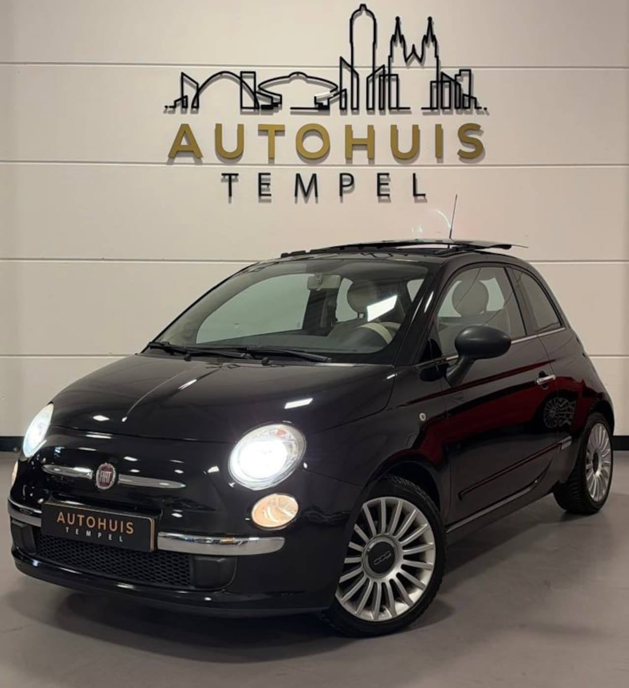 Fiat 500 - 1.2 Lounge Nap Automaat Airco Bluetooth Pano 16 Inch - AutoWereld.nl