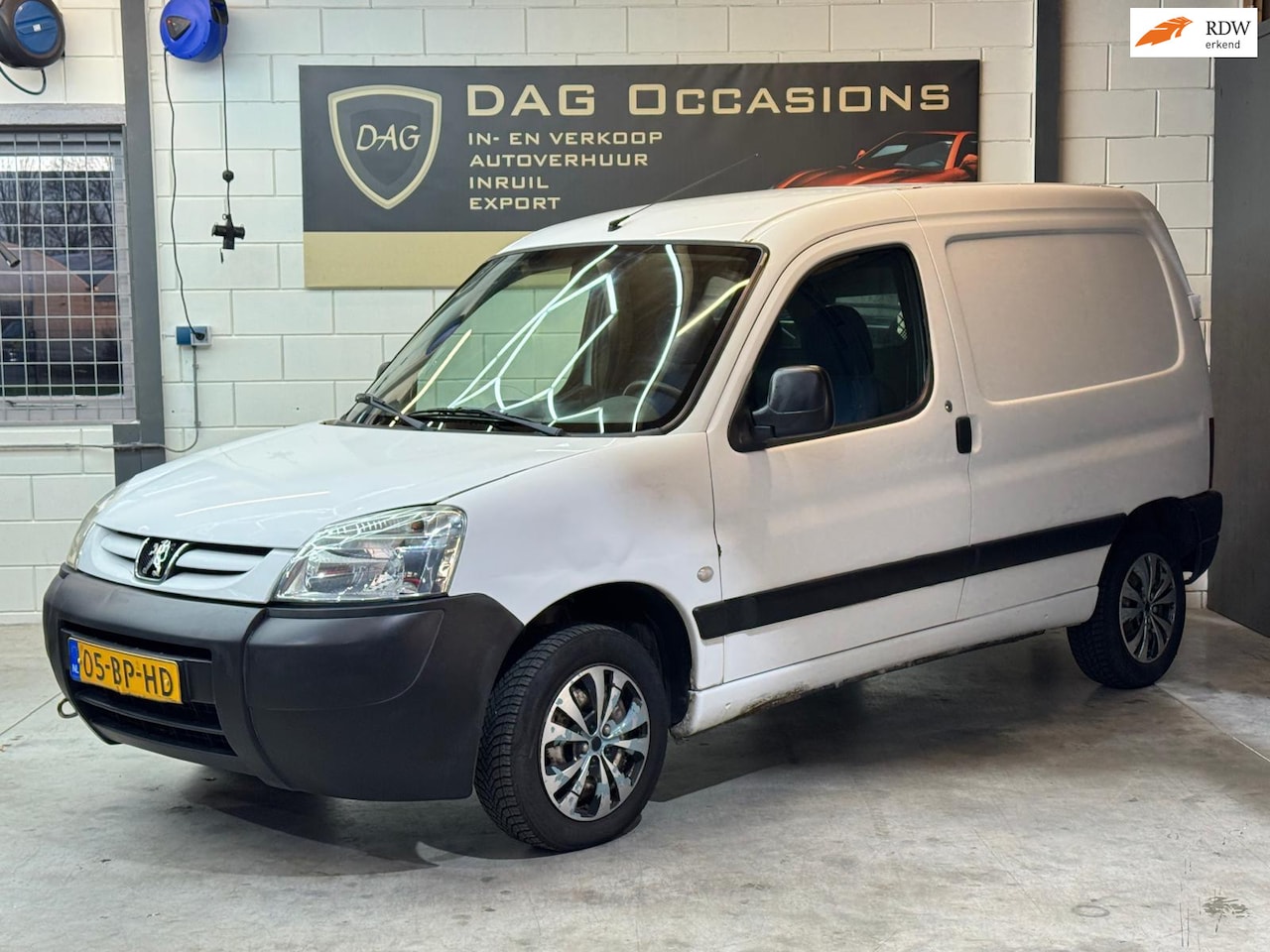 Peugeot Partner - 190C 1.9 D Avantage 190C 1.9 D Avantage - AutoWereld.nl