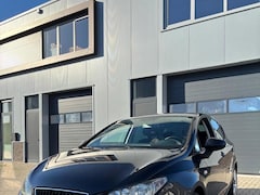 SEAT Ibiza - 1.6 Sport-up 5deurs Airco trekhaak 17inch