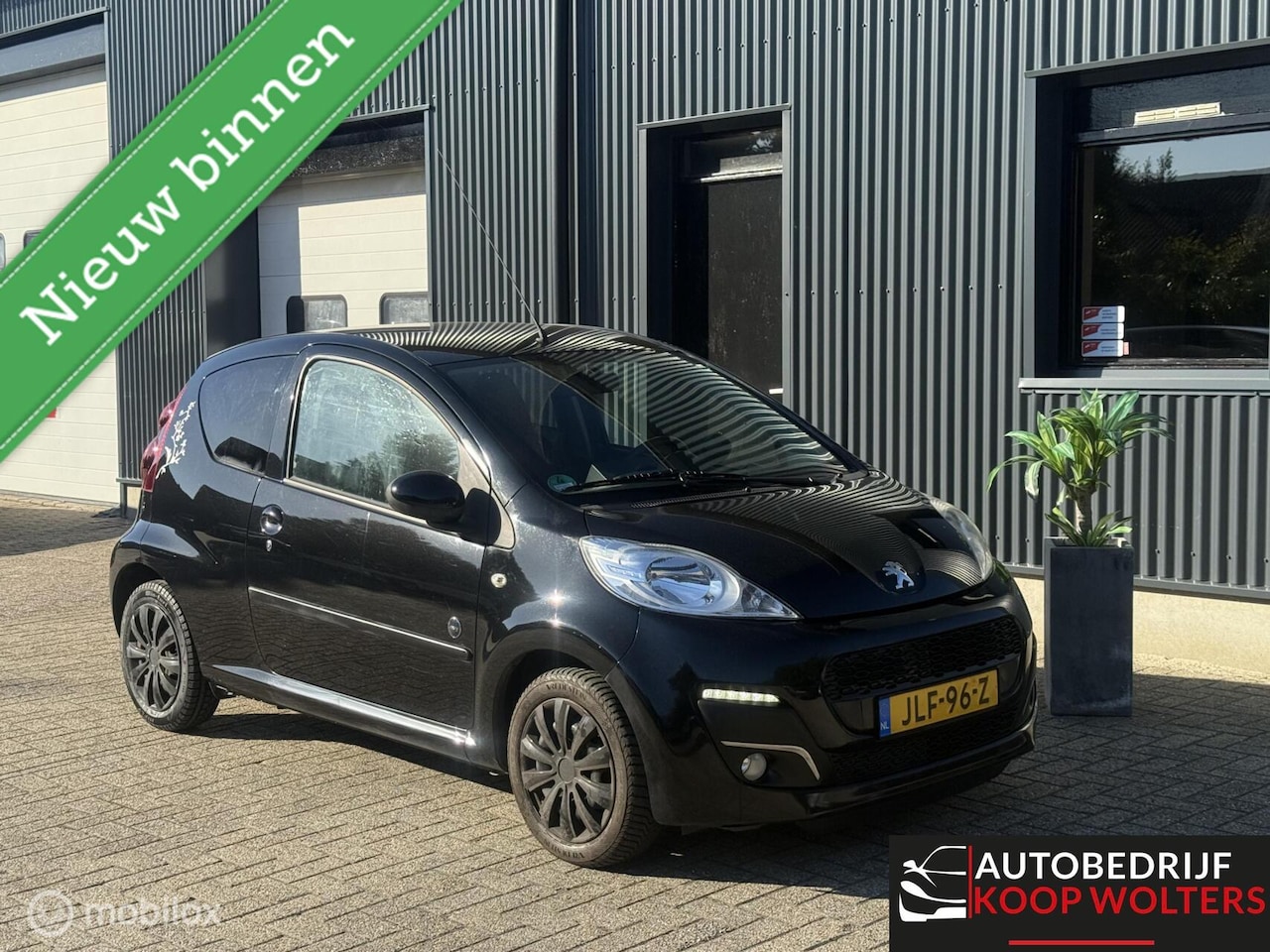 Peugeot 107 - 1.0-12V XS Airco 82.000KM LED - AutoWereld.nl