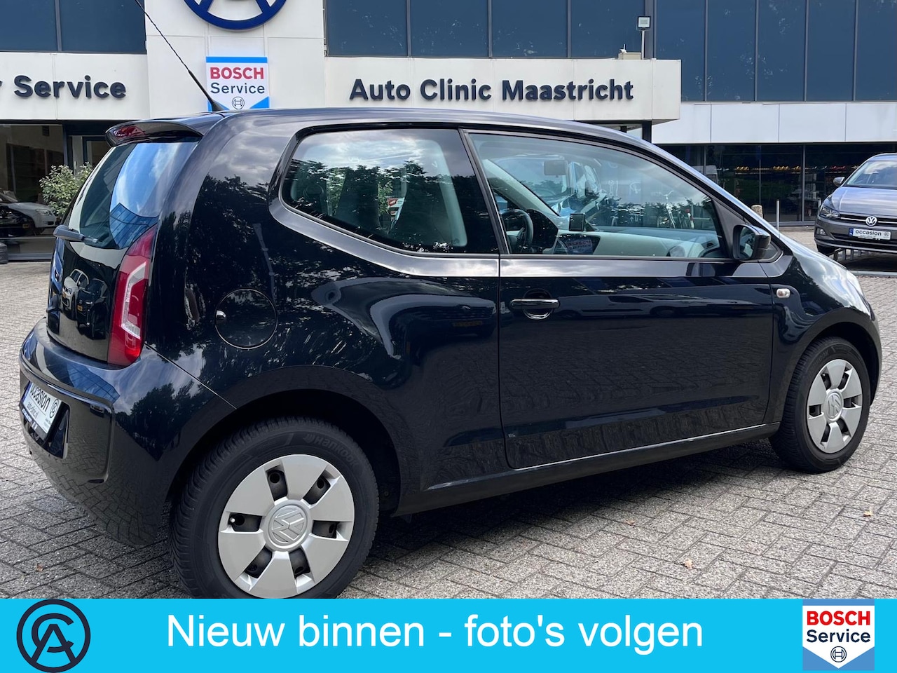 Volkswagen Up! - 1.0 groove up! BlueMotion / NAVI / CRUISE / STOELVERWARMING / - AutoWereld.nl