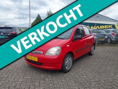 Toyota Yaris - 1.3-16V VVT-i Sol AIRCO + BOEKJES + 100 DKM