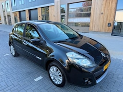 Renault Clio - 1.2 Collection 5-DEURS (bj 2010) Nieuwe distributie|Airco|Lmv|