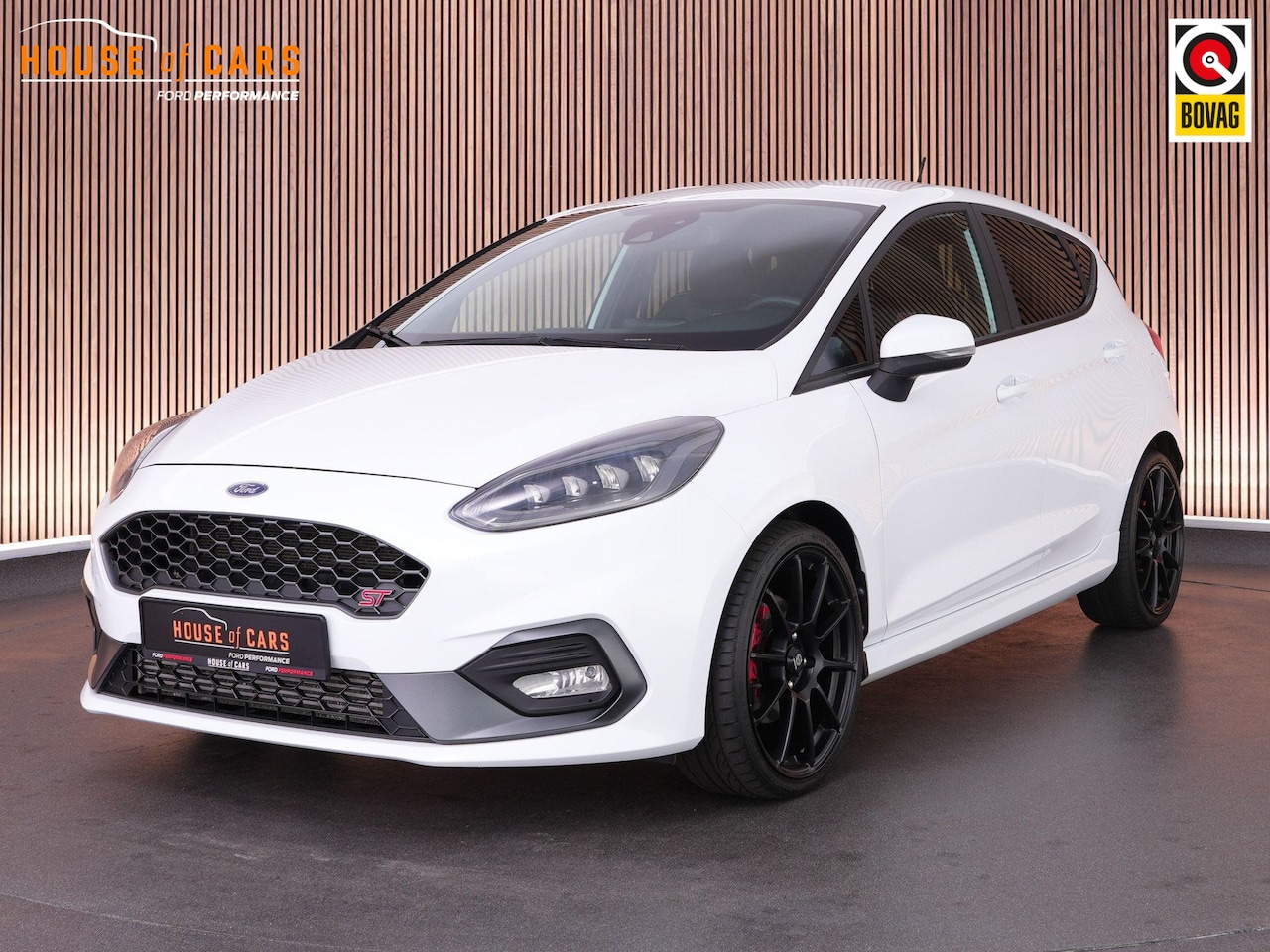 Ford Fiesta - ST-3 1.5 200pk |18" Sparco|B&O|Apple Carplay|LED-koplampen|Keyless|winterpack|cruise contr - AutoWereld.nl