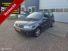 Volkswagen Polo - 1.4 Trendline