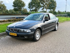 BMW 5-serie - 523i Executive * APK 9-2027 * NAP