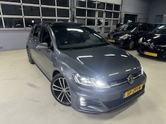 Volkswagen Golf - 2.0 TDI GTD DSG PANO CAM DYN DIGIT 184PK