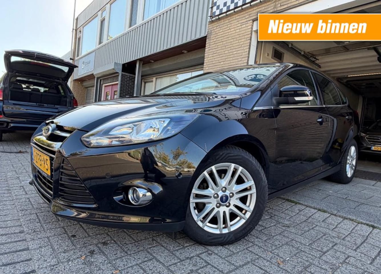 Ford Focus - 1.0 EcoBoost Edition Plus PARKASS DISTR. VERV. NAP APK - AutoWereld.nl