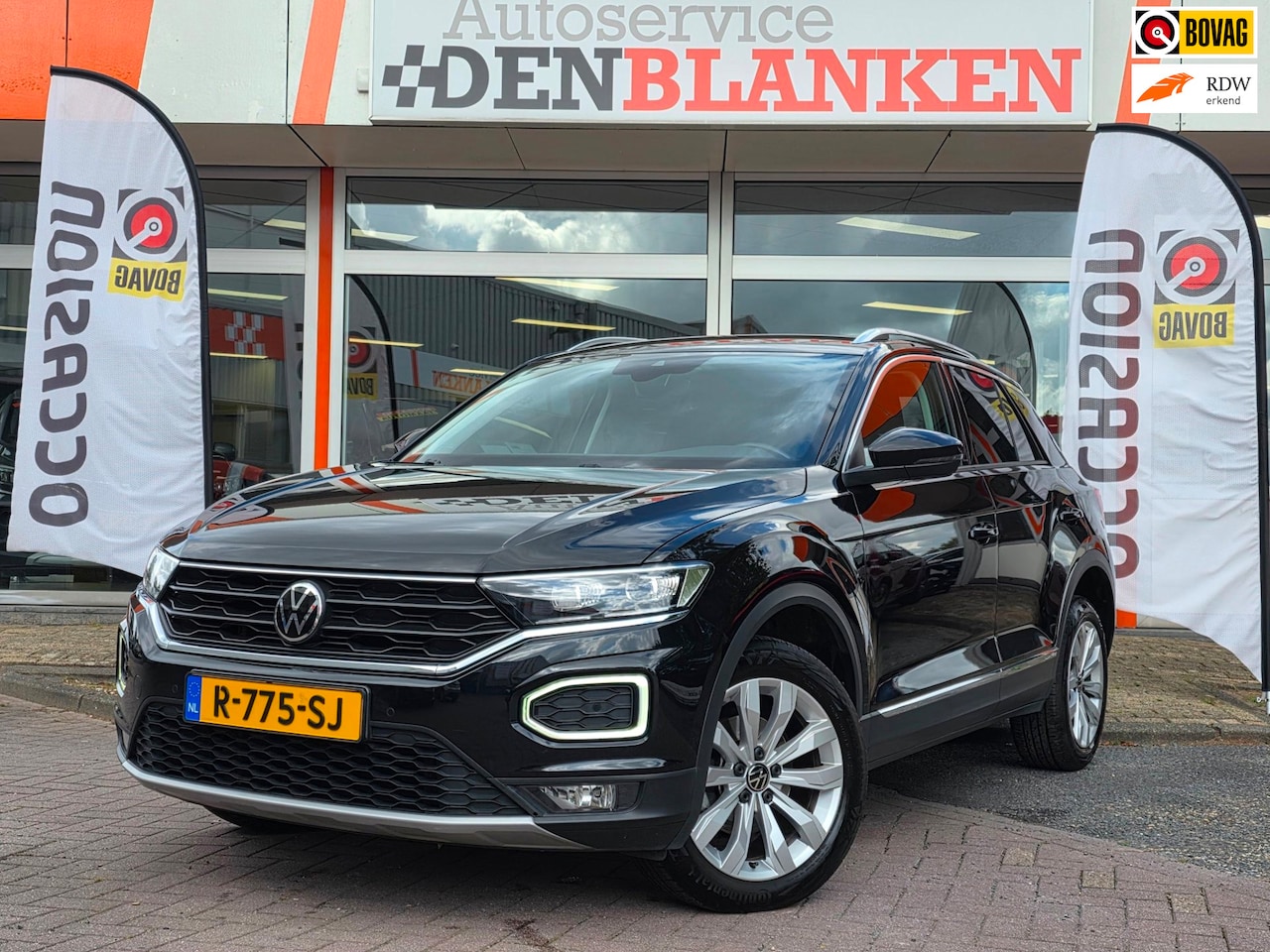 Volkswagen T-Roc - 1.5 TSI Style Automaat BJ.11-2021 / Navi / Climate Control / Camera / Led / Stoelverwarmin - AutoWereld.nl
