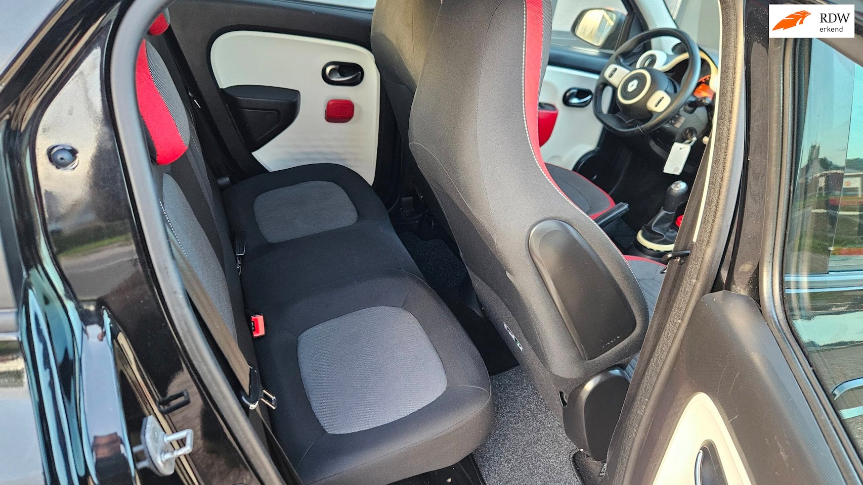Renault Twingo - 1.0 SCe Dynamique APK 07-2027 - AutoWereld.nl