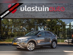 Volkswagen T-Roc - 1.5 TSI Style , Achteruitrijcamera, Stoelverwarming, Adaptive cruise control, Apple CarPla