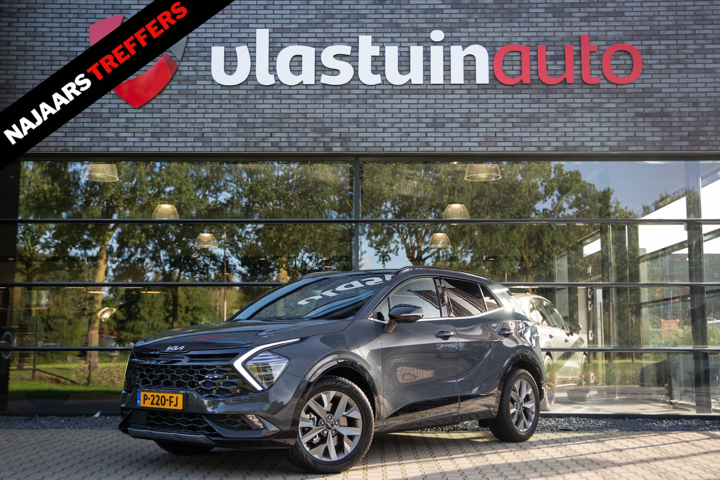 Kia Sportage - 1.6 T-GDi Hybrid GT-Line 1.6 T-GDi Hybrid GT-Line , Panoramadak, Winter-pack, Adap. cruise, Achteruitrijcamera, - AutoWereld.nl