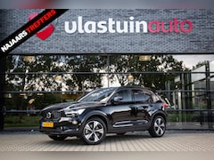 Volvo XC40 - 1.5 T4 Recharge R-Design , Pilot Assist, Stuurverwarming, Camera