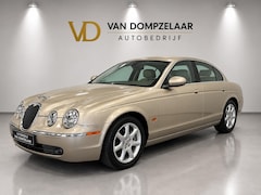 Jaguar S-type - 3.0 V6 Executive / In uniek mooie staat /