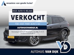 BMW iX1 - xDrive30 Launch Edition 67 kWh | Pano-Dak/19"/Adapt.Cruise/3D Camera/HUD/Massage/Comfort A
