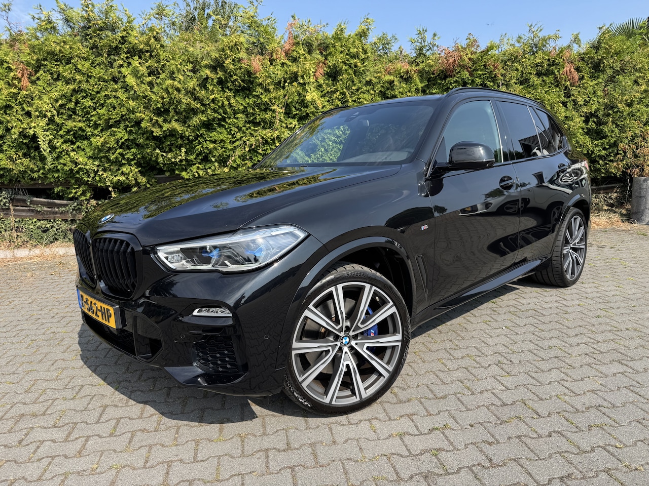 BMW X5 - xDrive40i High Executive M-sport, Pano, Adaptive, 22" - AutoWereld.nl