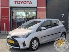 Toyota Yaris - 1.5 Hybrid Aspiration CLIMA CAMERA CRUISE 100% DEALER OH NL-AUTO