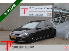 Volkswagen Golf - 1.5 TSI Highline R-line Automaat Panoramadak/Afneembare trekhaak/Apple Carplay/Navigatie/D