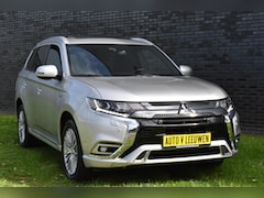 Mitsubishi Outlander - 2.4 PHEV Diamand Edition LEDER VOL 360º/PANORAMADAK/CAMERA/ACC/ETC,