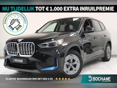 BMW iX1 - xDrive30 Launch Edition 67 kWh | PANO | Camera | SoH 94, 4 % | Sportstoelen | Matrix LED |