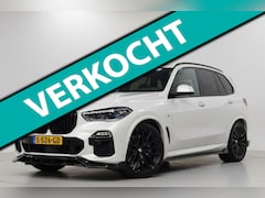 BMW X5 - XDrive40i High Executive M-Sport Softclose Luchtvering Panoramadak Skylounge Keyless Massa