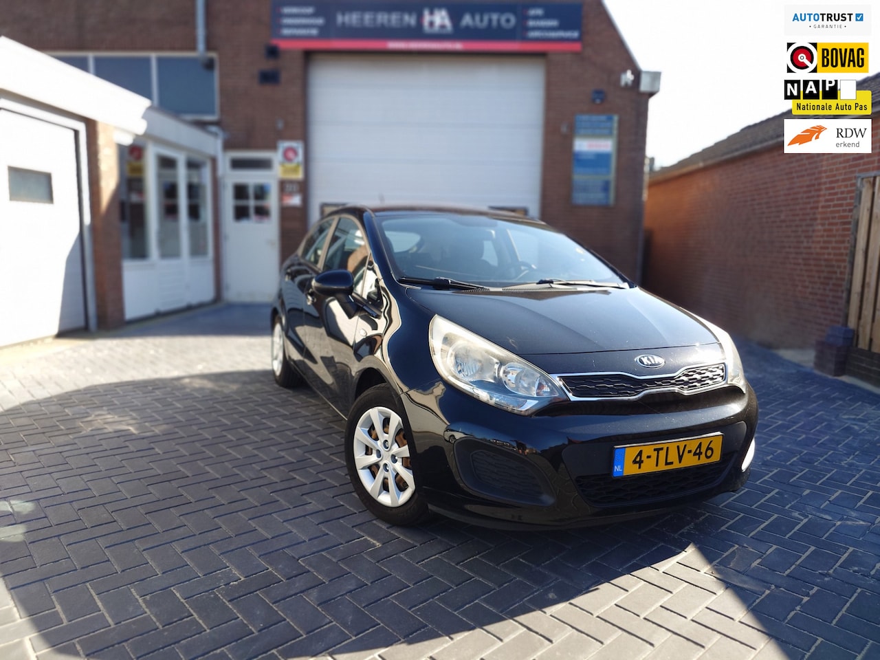 Kia Rio - 1.2 CVVT Comfort Pack 1.2 CVVT Comfort Pack, Airco, 5 Deurs - AutoWereld.nl