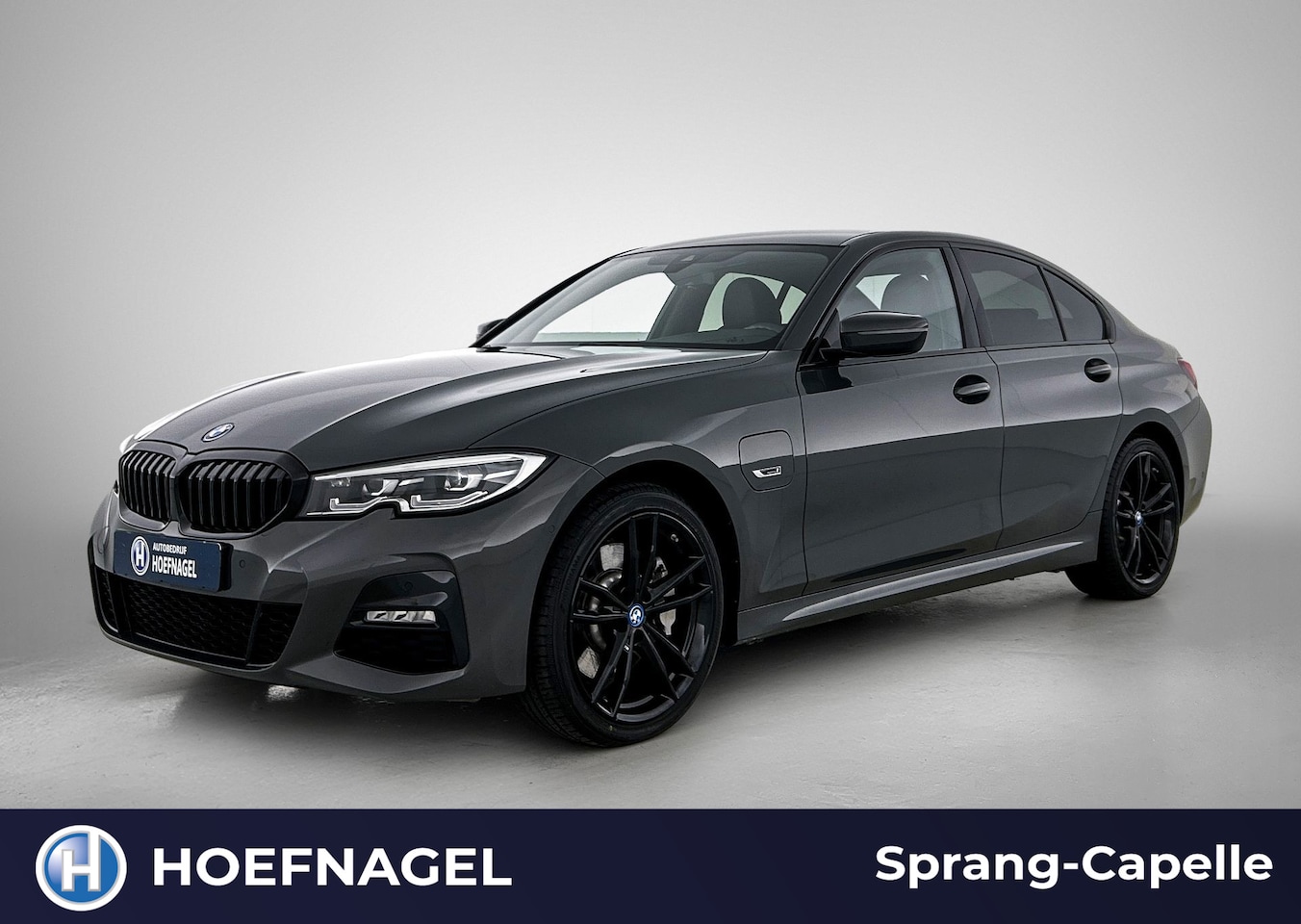 BMW 3-serie - 330e xDrive | Dravit Grau | Camera | Stoelverwarming | Memory Stoelen | - AutoWereld.nl