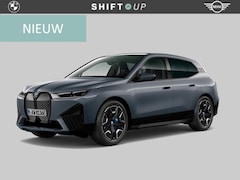 BMW iX - xDrive50 112 kWh Skylounge | CoPilot | Massage | Stoelventilatie