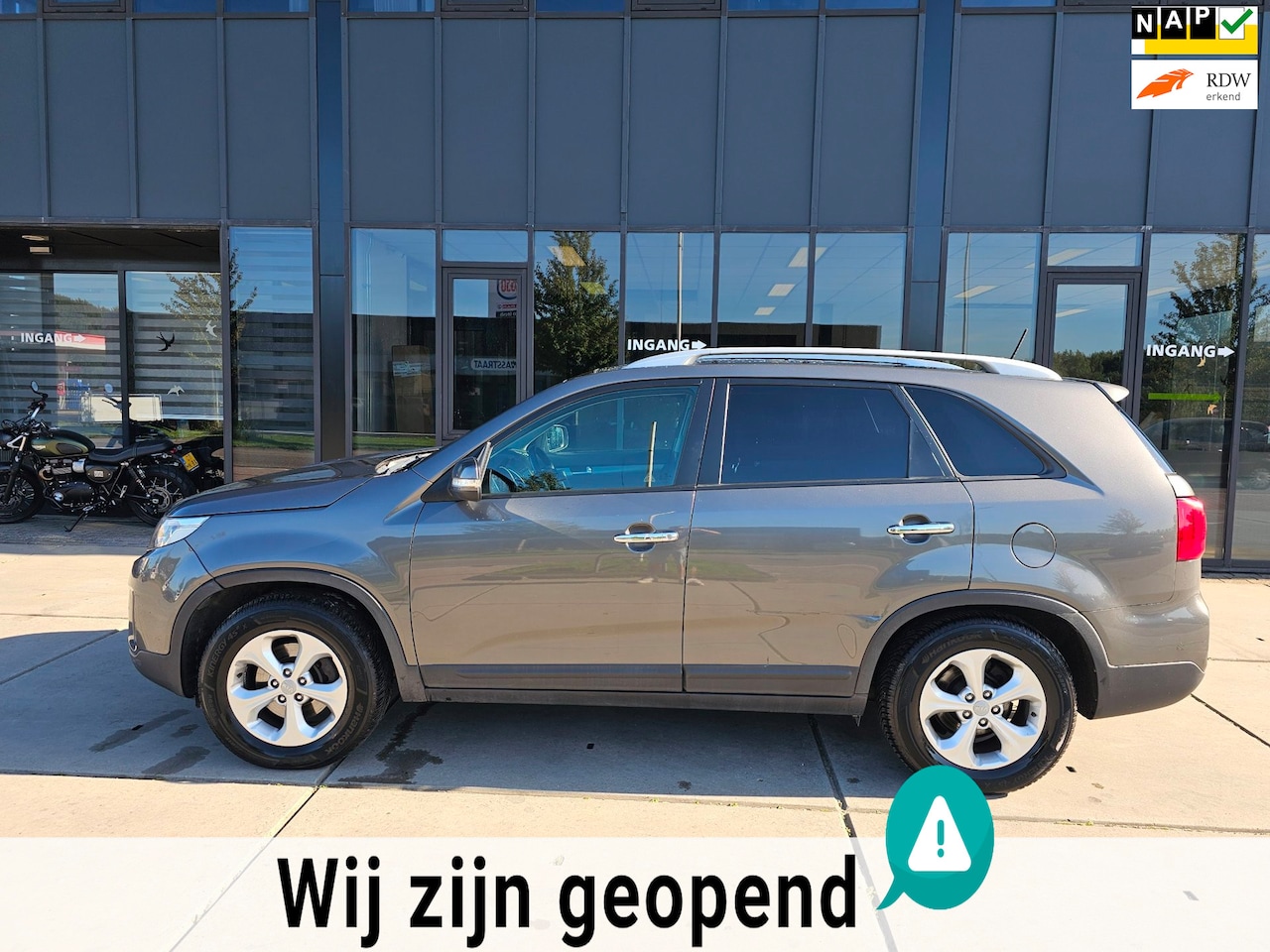Kia Sorento - 2.4 GDi Plus Pack - Pano - Navi - 7PERSOONS - AutoWereld.nl