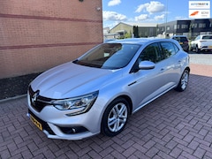 Renault Mégane - 1.5 Blue dCi Limited, Marge, Euro 6, Apple Carplay, PDC,