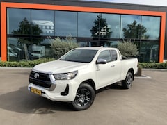 Toyota HiLux - 2.4 D-4D Xtra Cab Cool Comfort Airco Cruise Alu Velg 2 Zits Euro 6