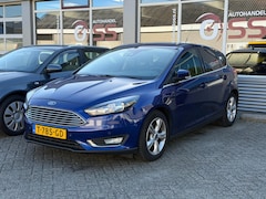 Ford Focus - 1.5 Titanium 183 PK NAVI CRUISE INPARK AIRCO LMV