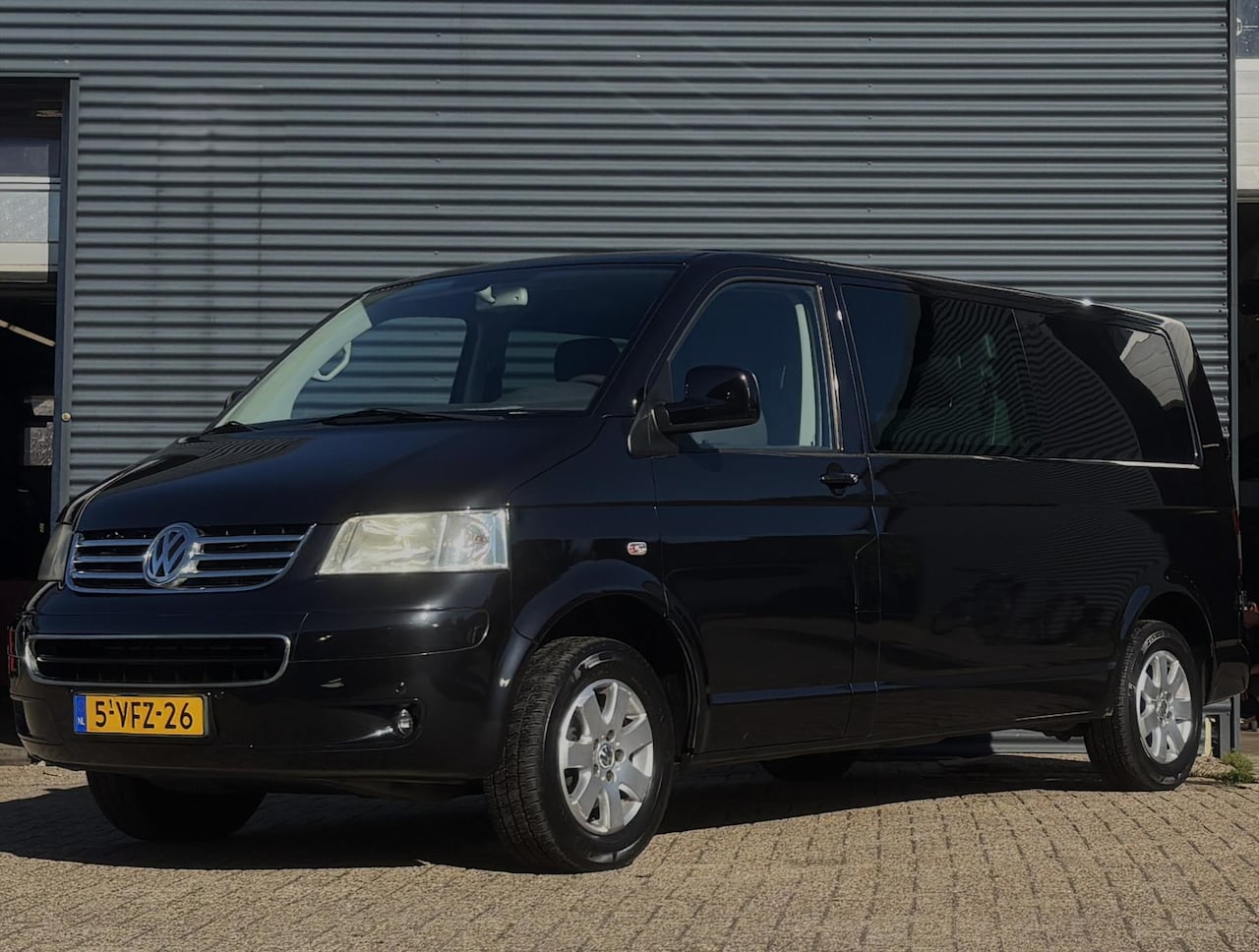 Volkswagen Transporter - 2.5 TDI 130PK DC - AutoWereld.nl