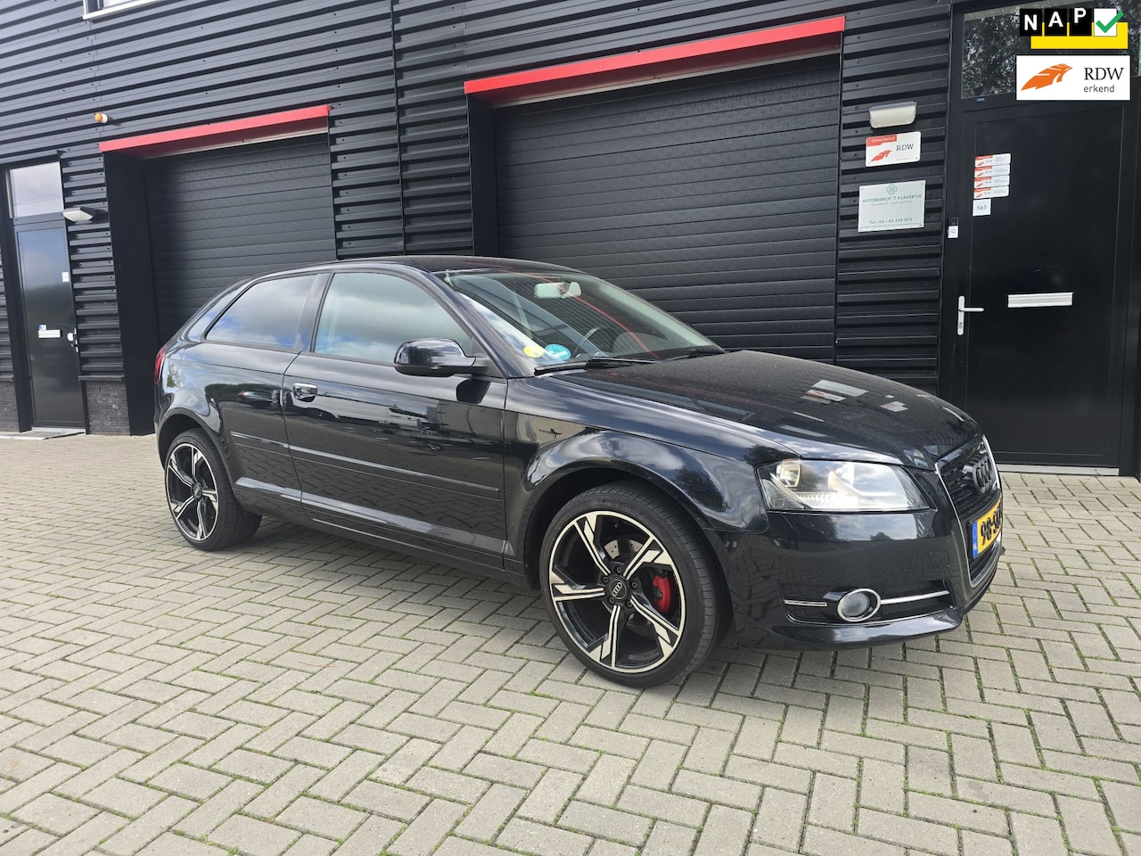 Audi A3 - 1.6 TDI Attraction Business Edition 99 gram | NAVI | AIRCO | CRUISECONTRO | ELEC. PAKKET - AutoWereld.nl