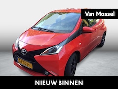 Toyota Aygo - 1.0 VVT-i x-play | NIEUW BINNEN |