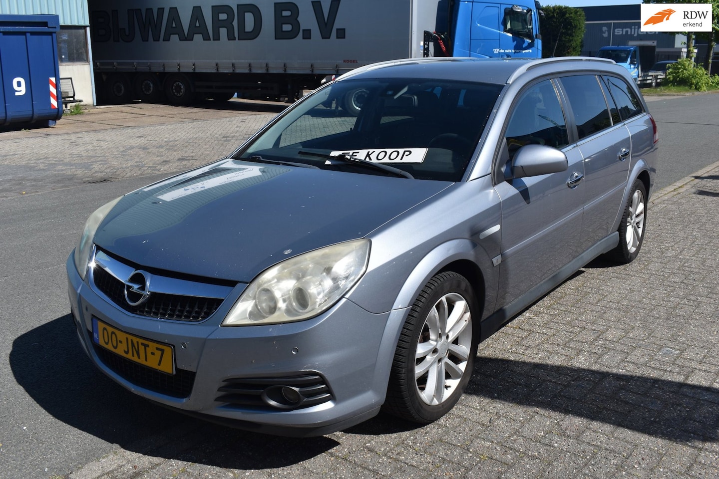 Opel Vectra Wagon - 1.8-16V Executive 1.8-16V Executive - AutoWereld.nl