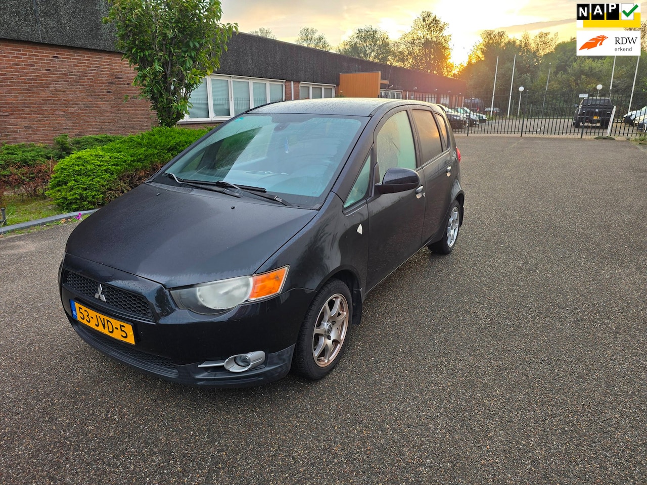 Mitsubishi Colt - 1.3 Intro Edition Airco Boekjes Nap - AutoWereld.nl