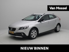 Volvo V40 Cross Country - 1.5 T3 Summum | Climate Control | Cruise Control | Stoelverwarming | Lichtmetalen Velgen |