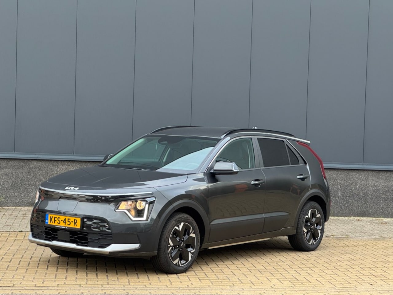 Kia Niro EV - Light Advanced 64.8 KW/h 460 km bereik - AutoWereld.nl