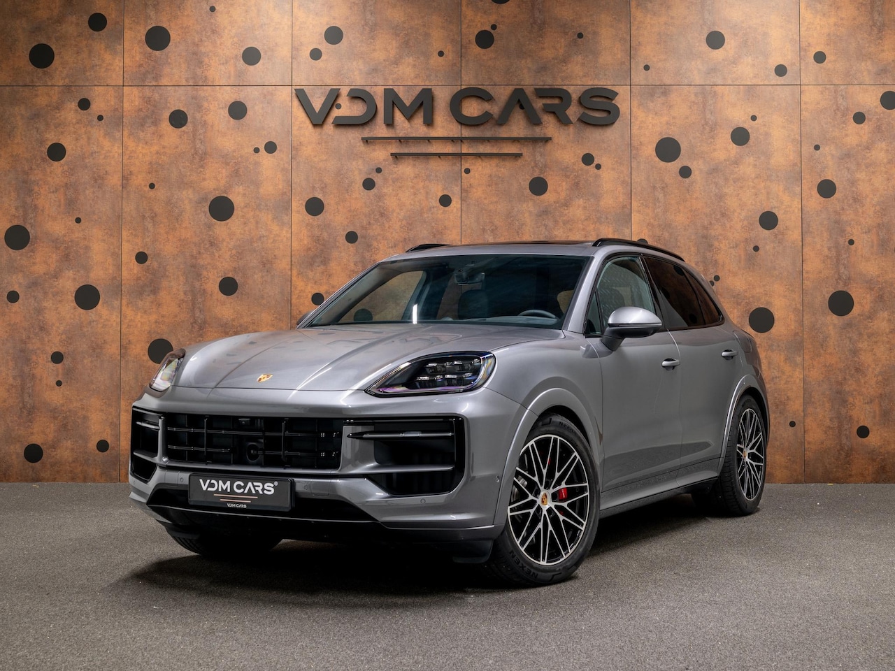 Porsche Cayenne - 3.0 S E-Hybrid | SportDesign | 360° | Achterasbest. | InnoDrive | BOSE | Luchtvering | - AutoWereld.nl