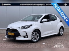 Toyota Yaris - 1.5 Hybrid 115 Active / Camera / Apple Carplay & Android Auto / Grootlicht-assistent / DAB