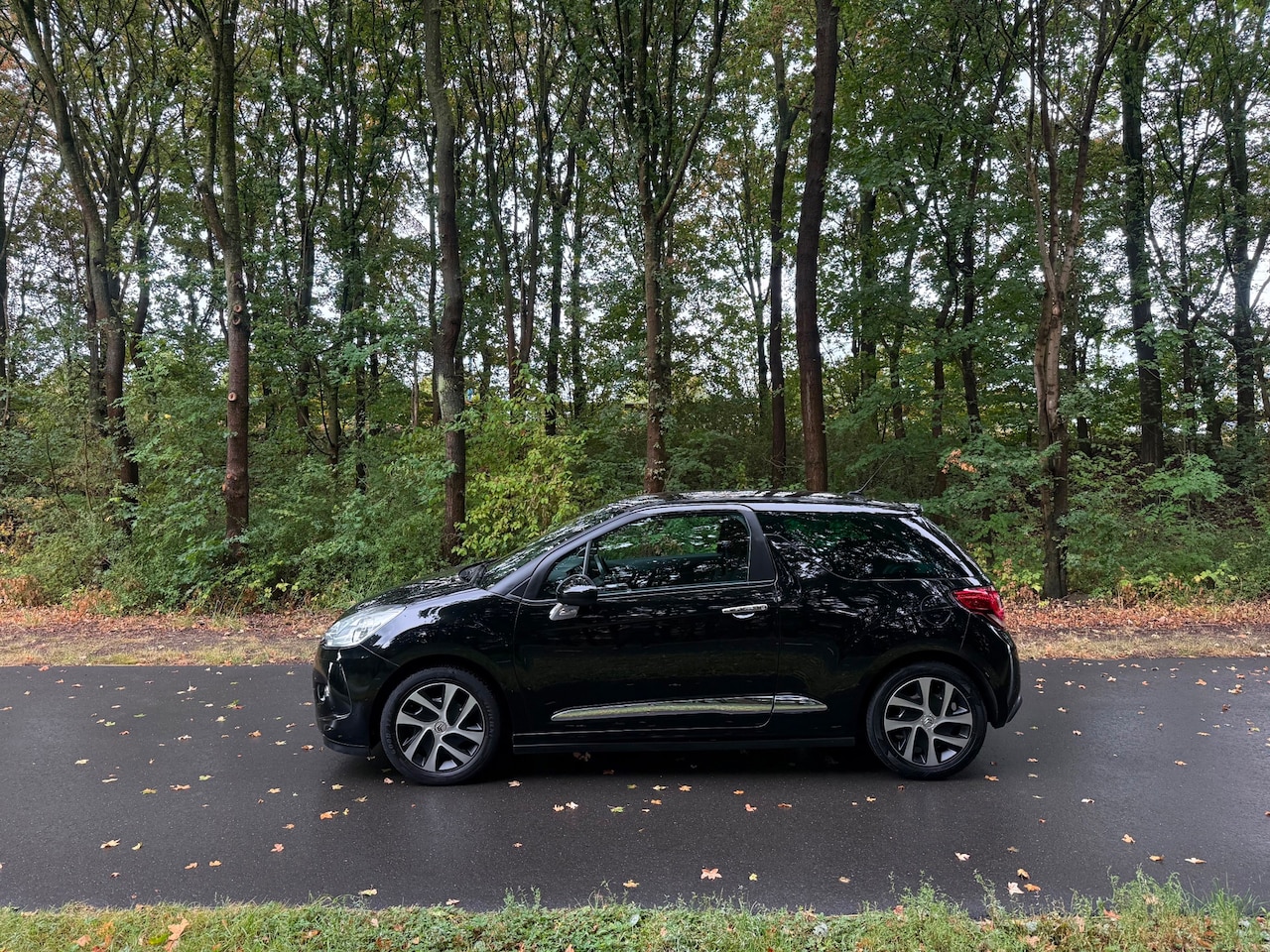 Citroën DS3 - 1.2 VTi So Chic 1.2 VTi So Chic, Slechts 134120KM! Apk! - AutoWereld.nl
